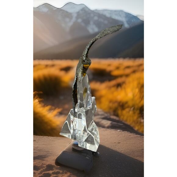 Vtg Franklin Mint Alaskan Frontier Wildlife Sculpture “Hawk” - Picture 4 of 4